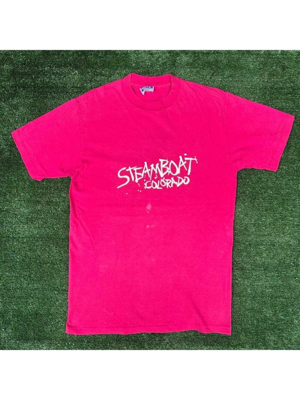 Vintage 90s Steamboat Colorado T-Shirt Hot Pink M Single Stitch Vibrant Bright